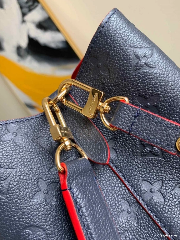Frstbag ru LOUIS VUITTON MM NEONOE 0817